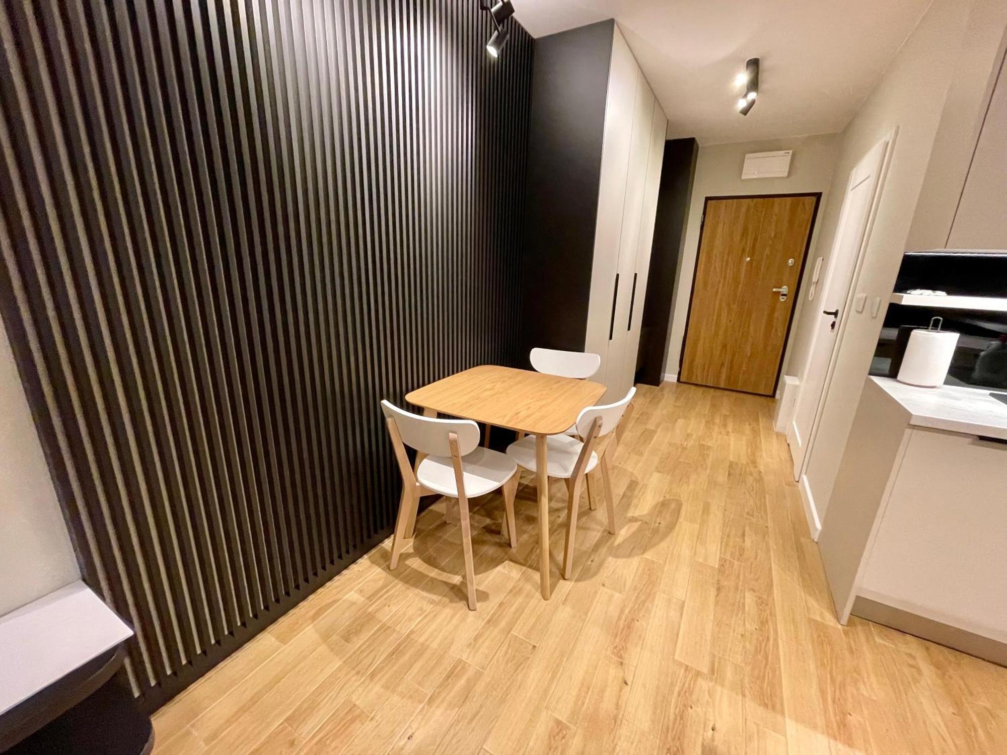 Апартаменти Time&House Pileckiego Przy Centrum Onkologi I Klinice Novum Apartament Na Wylacznosc Pokoj,Sypialnia,Lozko, Lazienka,Kuchnia Варшава Екстер'єр фото